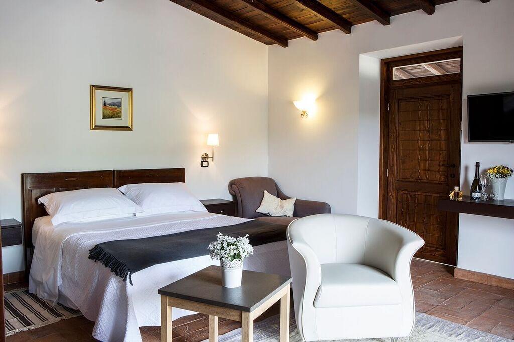 Bed and Breakfast Casale San Pietro Ананьї Екстер'єр фото